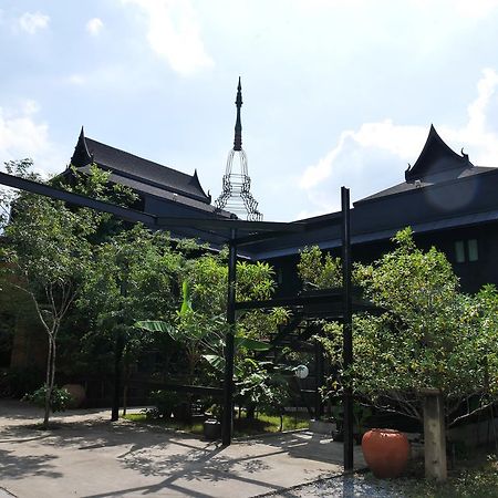Silp Pa Phra Nakhon Si Ayutthaya Hostel Exterior foto